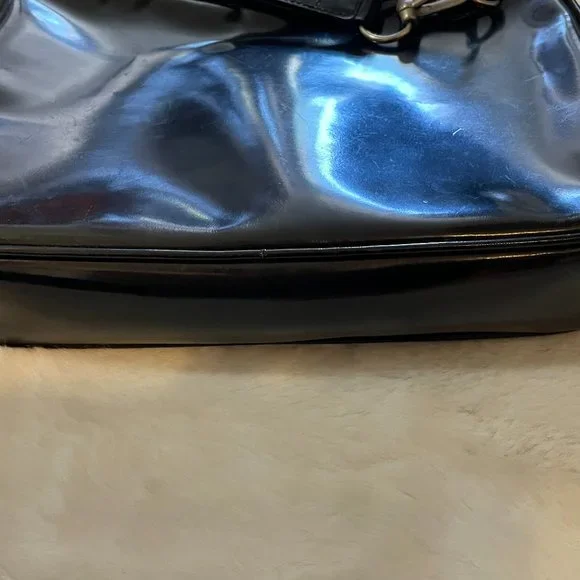 Gucci Wristlet - Picture 10 of 13